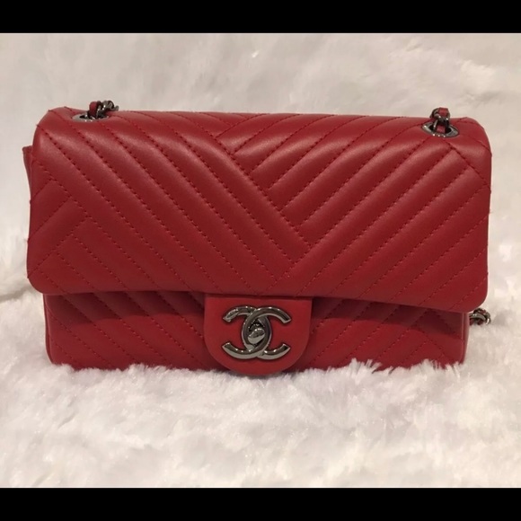 Chanel flap bag - Picture 2 of 5